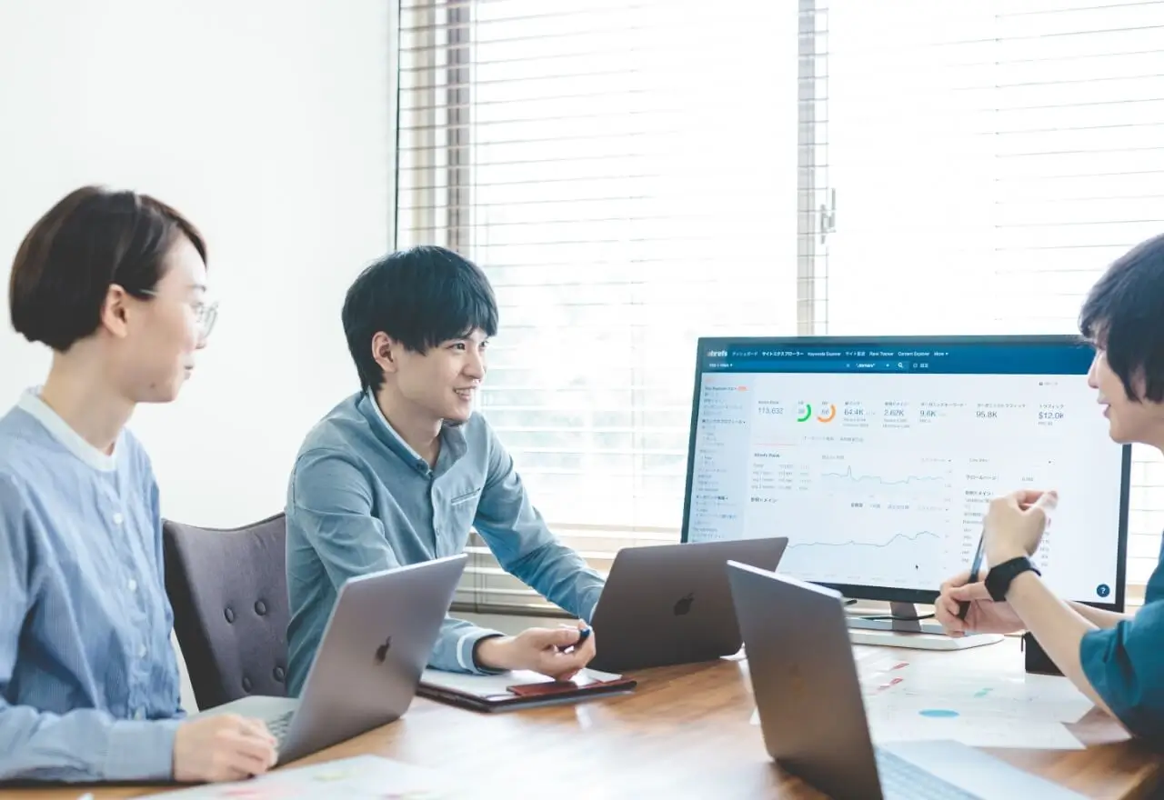 クライアント専属チームによる戦略会議