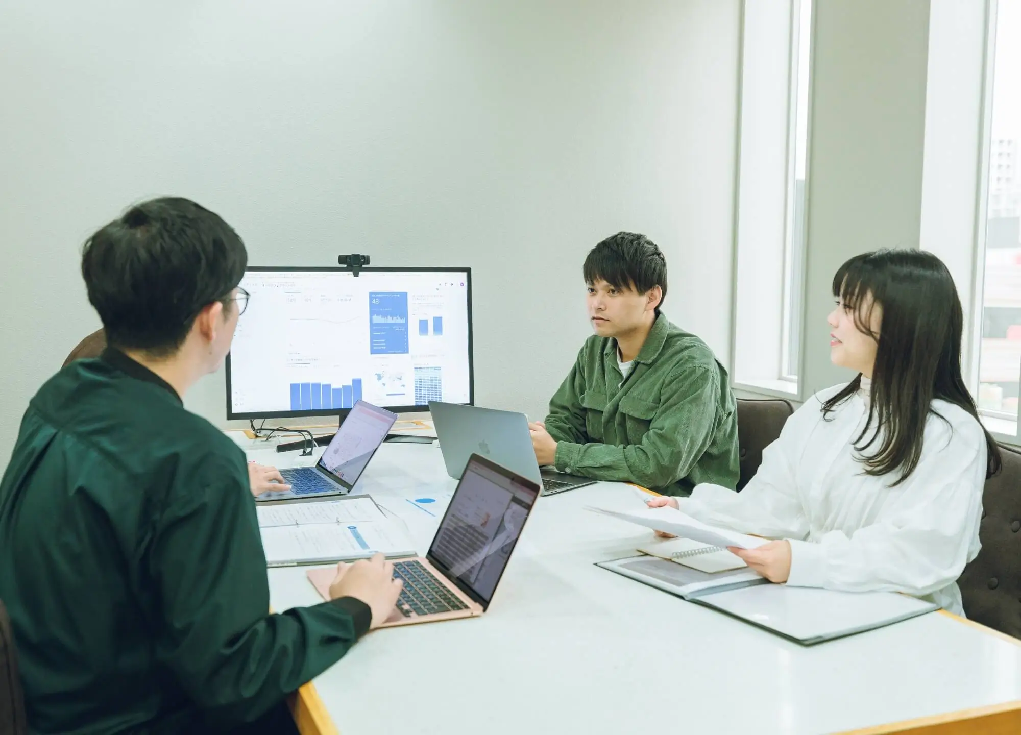 将来の検索トレンドも踏まえて使用するキーワードを選定しています